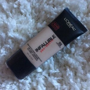 L’Oreal Infallible Pro-Matte Foundation